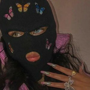 Meet your Posher, Abigail